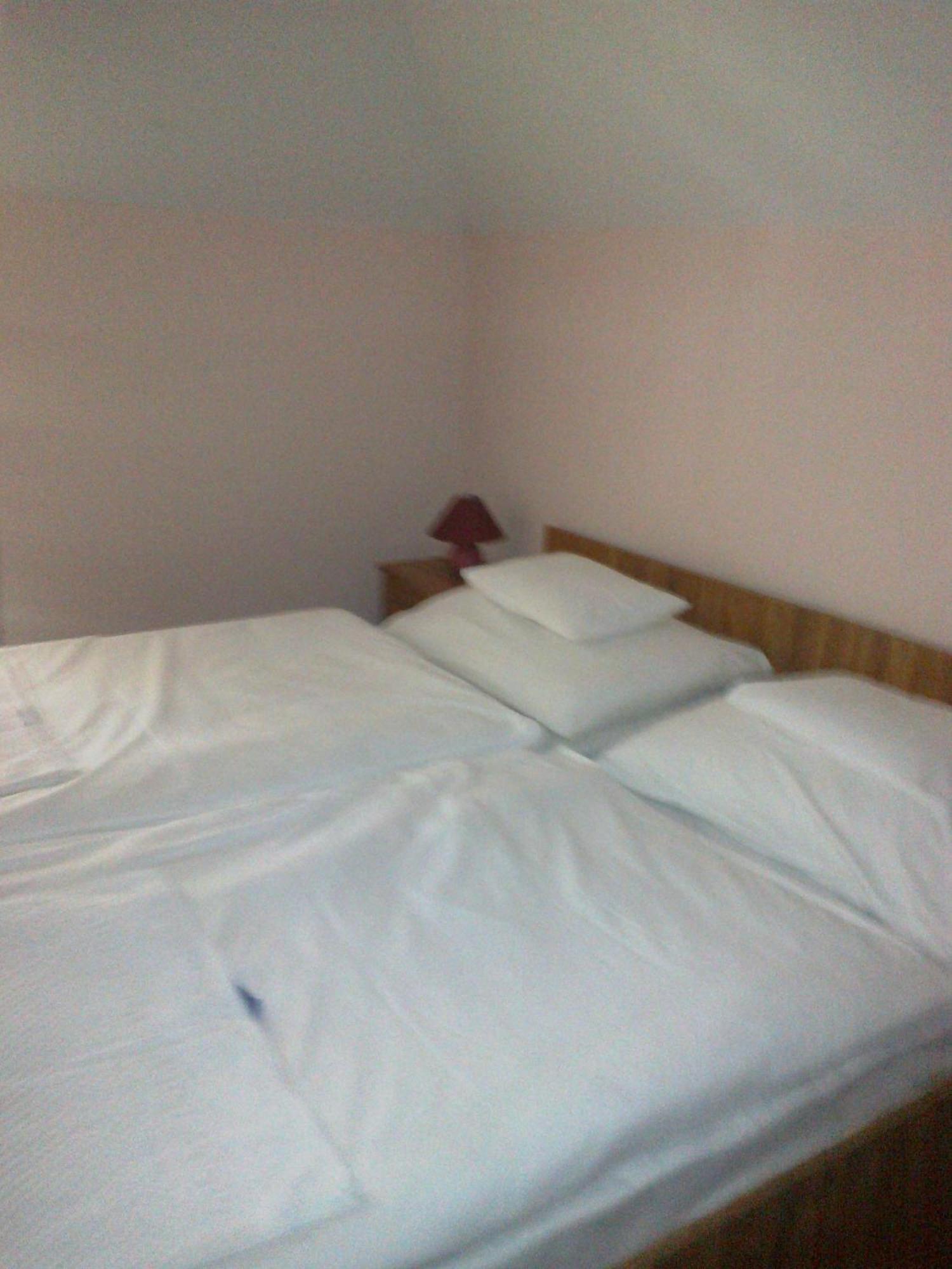 Gyoergyey Kastely Panzio Es Etterem Hotel Tapiogyorgye Luaran gambar